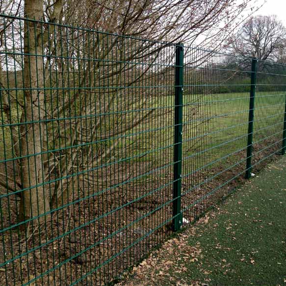 廠區(qū)圍墻網(wǎng) 工廠護(hù)欄網(wǎng)【安平艾瑞金屬絲網(wǎng)有限公司】圖片1 廠區(qū)圍墻網(wǎng) 工廠護(hù)欄網(wǎng)【安平艾瑞金屬絲網(wǎng)有限公司】圖片1