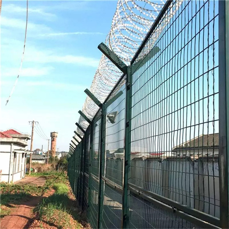 機場防衛(wèi)隔離網